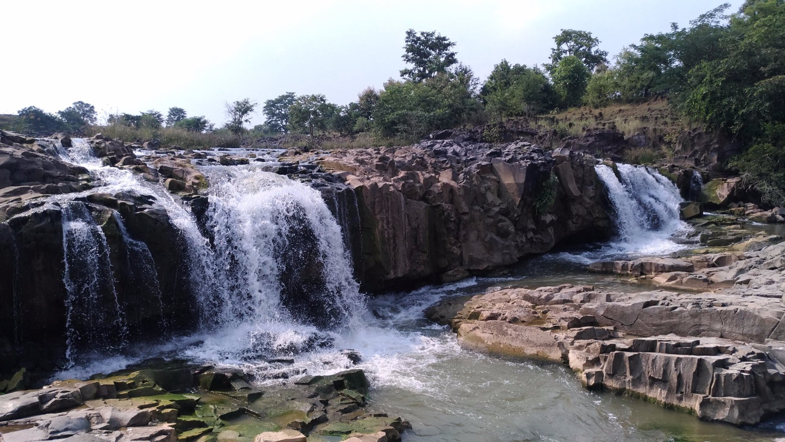 Pochera Waterfalls at kuntala Falls