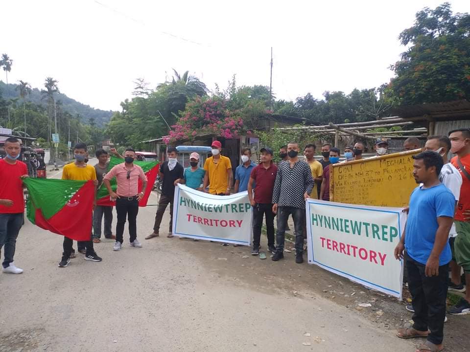 “Hynniewtrep territory” signboards put at Iongkhuli village, intruders warned 