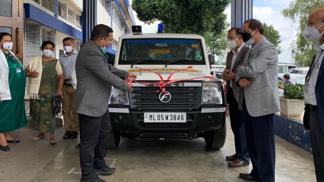 Roberts Hospital gets SUV-type ambulance