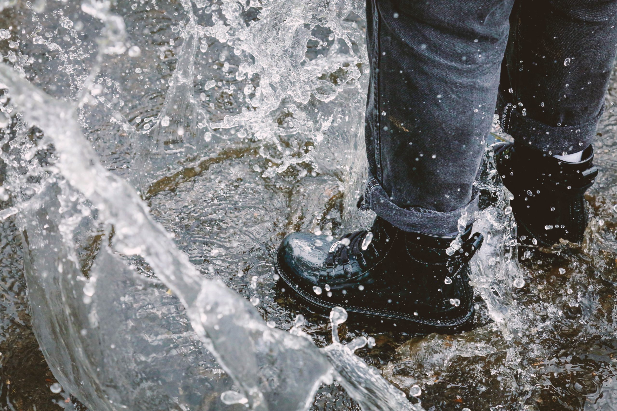 Bakerson Sneakers | Hunter Boot Ltd | Mens rain boots, Best waterproof  shoes, Boots men