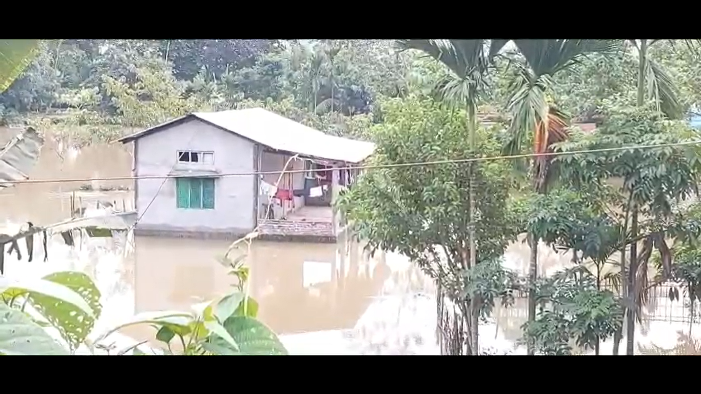 Excessive rainfall in Arunachal Pradesh worsens flood situation in Assam; 3.41 Lakh people affected