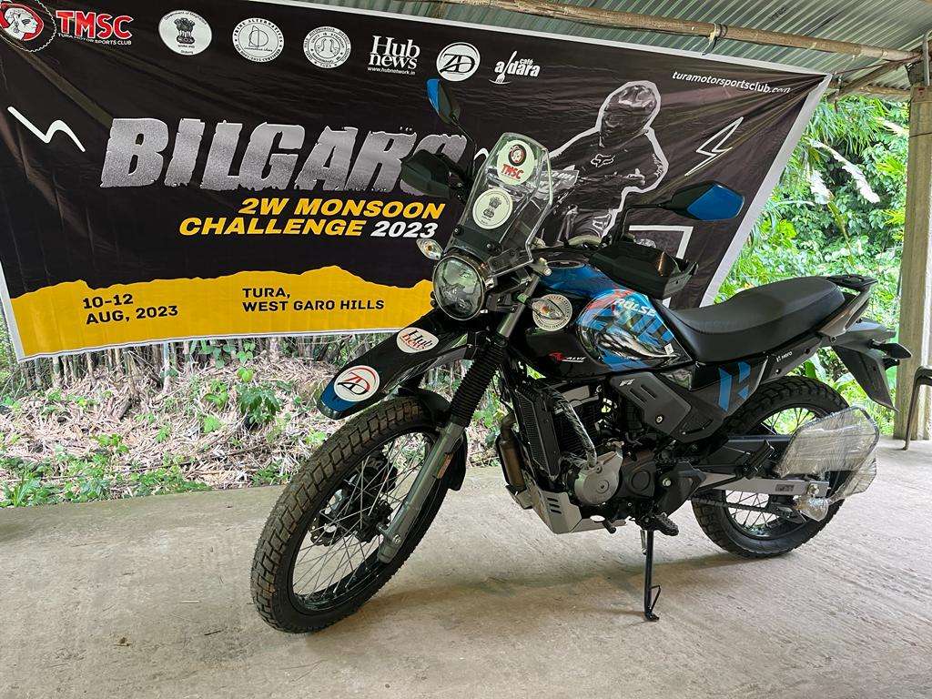 The scrutiny phase of the rally commenced with bikers filling out necessary forms, followed by meticulous document verification conducted by the organizers.