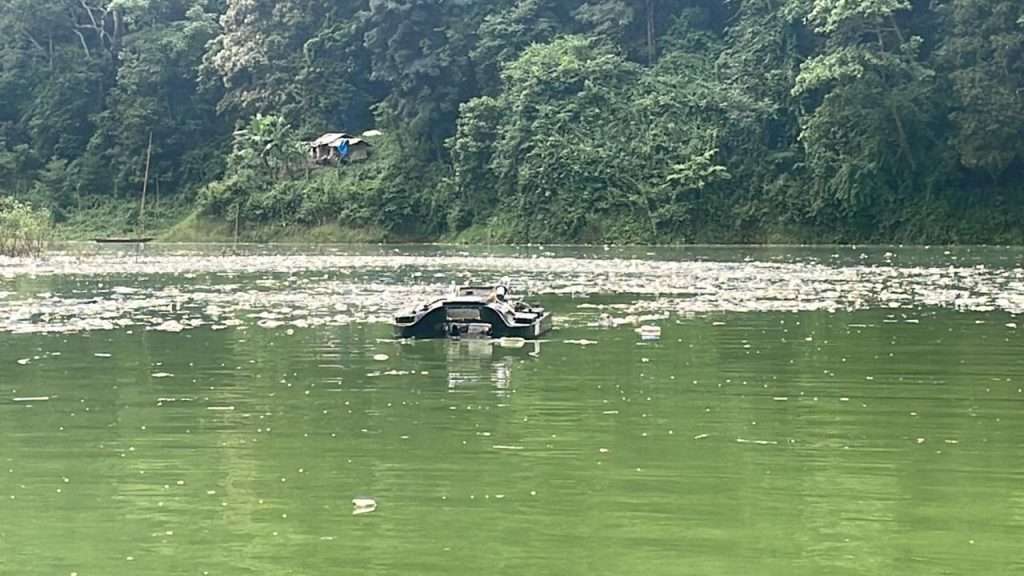 AI-ni bilko jakkalchape, Umiam Lake-ni jabolrangko robotic boat-rangchi rongtal-an·talataniko dakmesokanga 