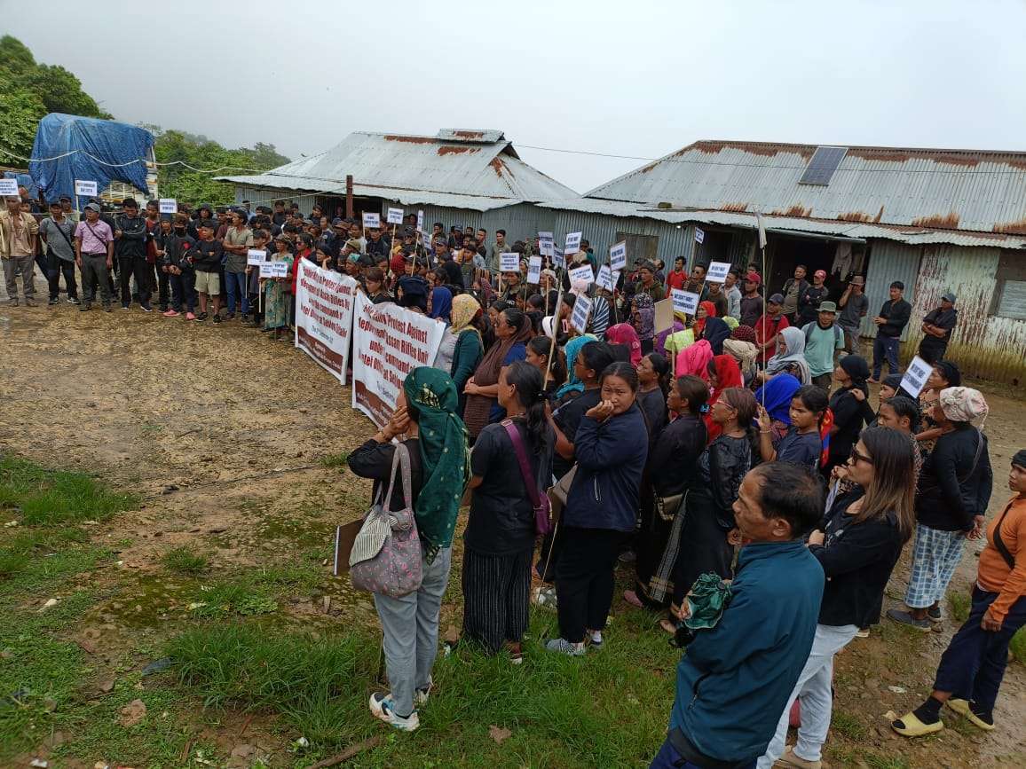 Manipur: Kukis stage protest over appointment of Meitei Assam Rifles official in Chandel