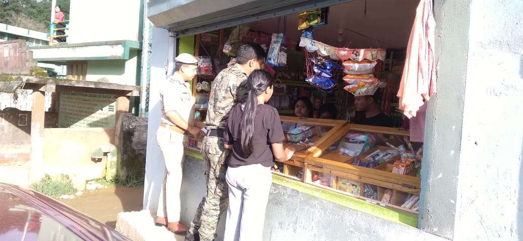 West Khasi Hills police crackdown on tobacco sales near schools in Nongstoiñ