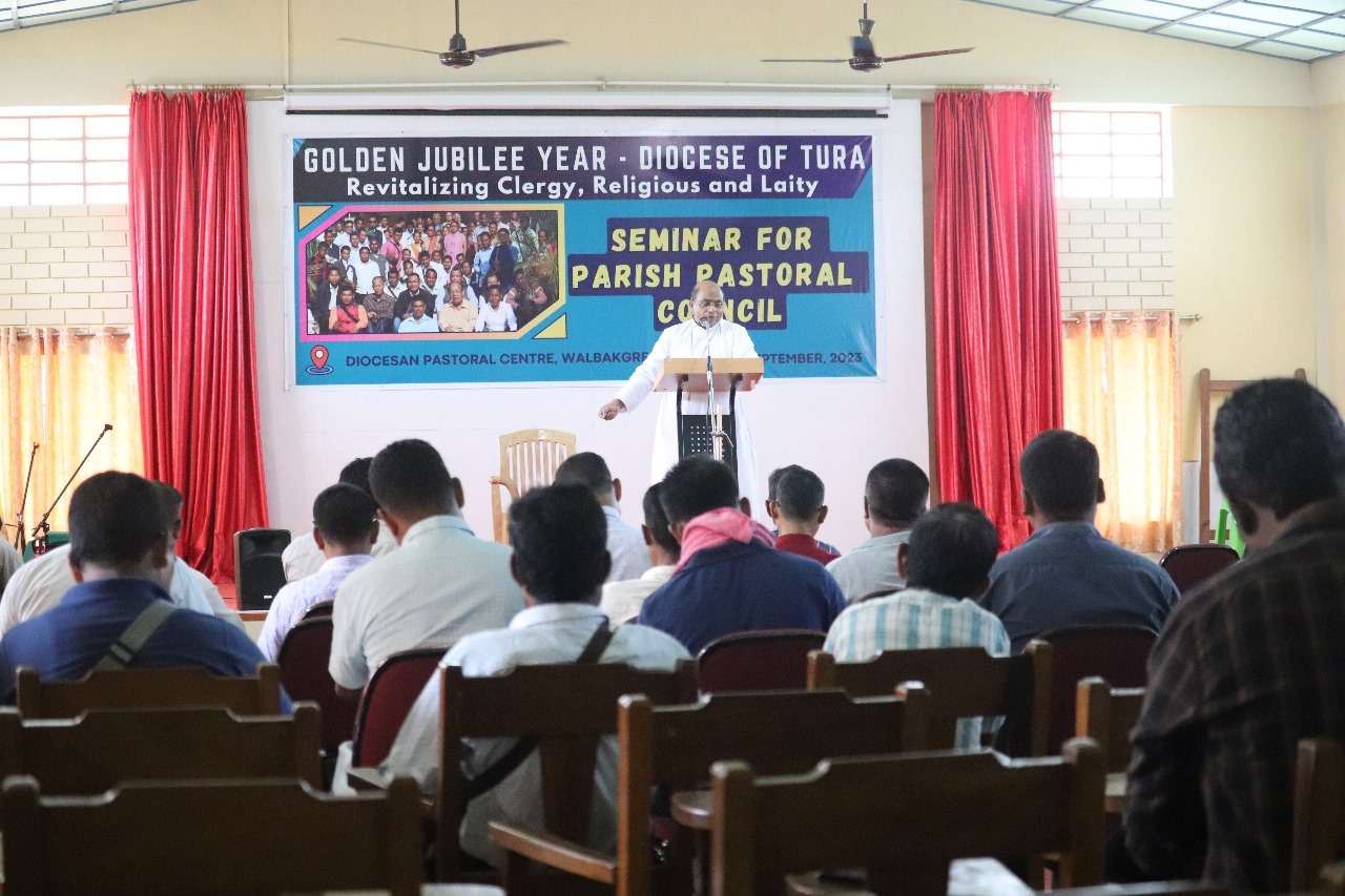 Three-Day seminar for Parish pastoral council concludes successfully