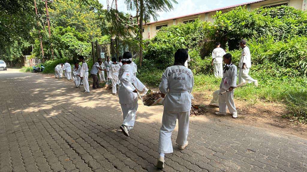 Casarina Public School-ni chatrorang, campusni wilwilako rongtal-an·talatanga