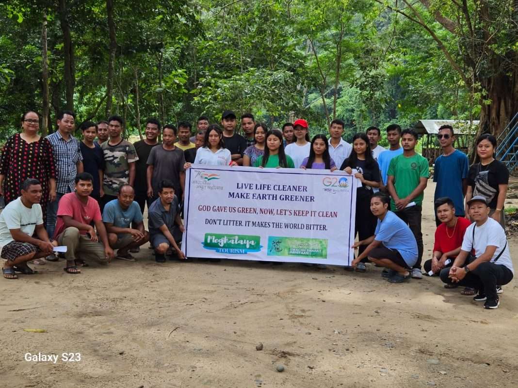 ICFAI & Tourism Dept unite to promote Swachh Bharat Abhiyaan in West Garo Hills, clean picnic spots