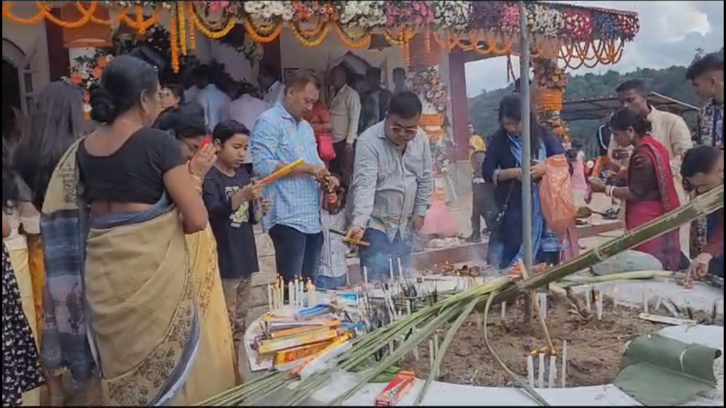 Sak ritcha Hindu-rang, Nartiang Durga Temple-ona re·ange olakkitoka 