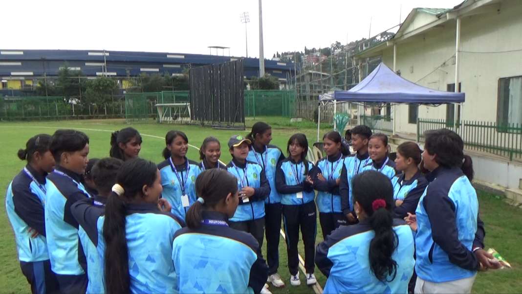 BCCI-ni Women’s Cricket Tournament-o bak ra•na sienggipa M’laya dolko watata