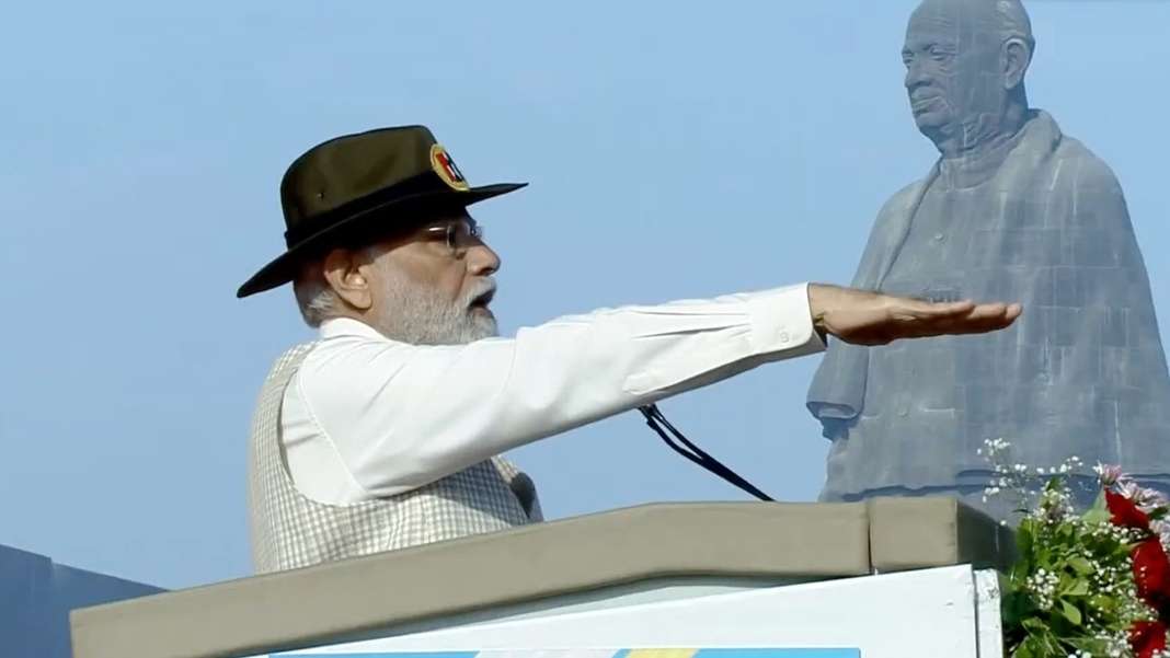 A•songni PM Narendra Modi Sardar Vallabhbhai Patel-ni atchiani salo uko mande ra•aniko daka