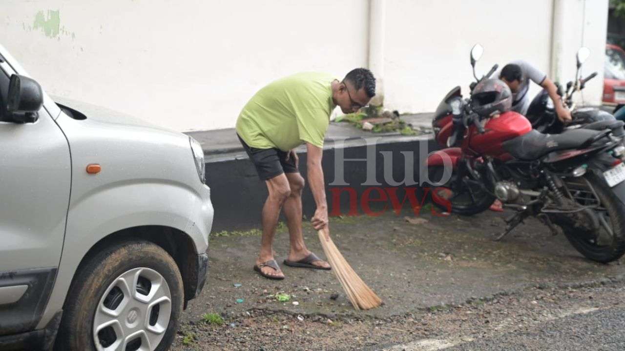 Photo Story: Gandhi Jayanti 2023: WGH DC office organises cleaning drive at their office compound