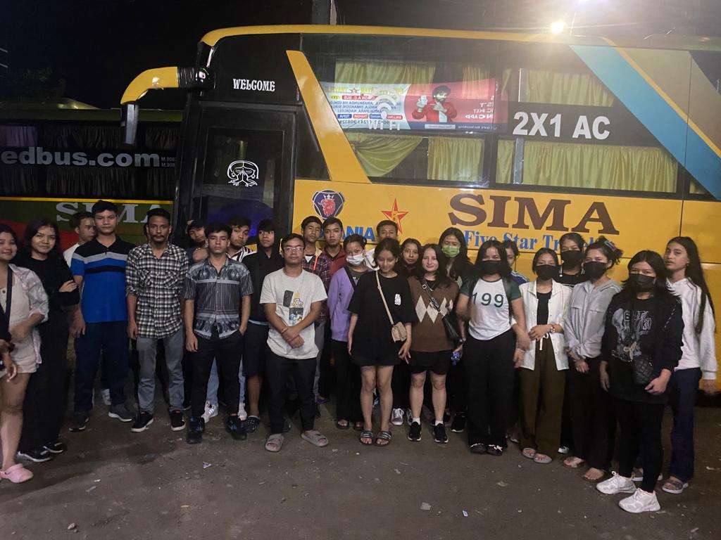 26 Meghalaya students safely evacuated from Sikkim, enroute home via road