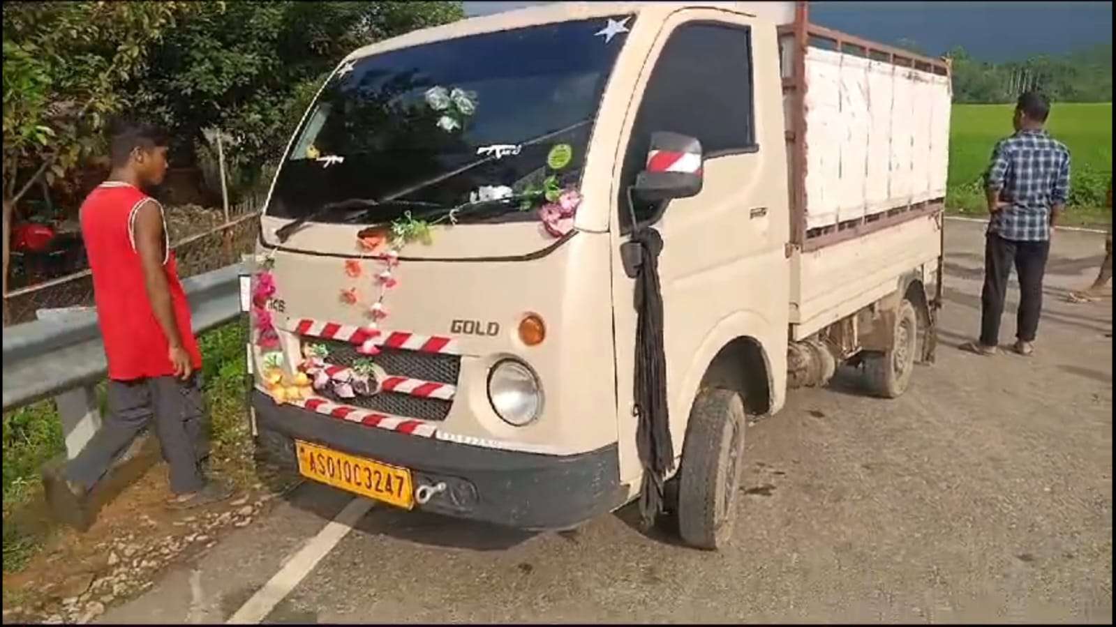 Assam: Bir Lachit Sena activist injured after illegal cattle ladden vehicle run over him in Kamrup