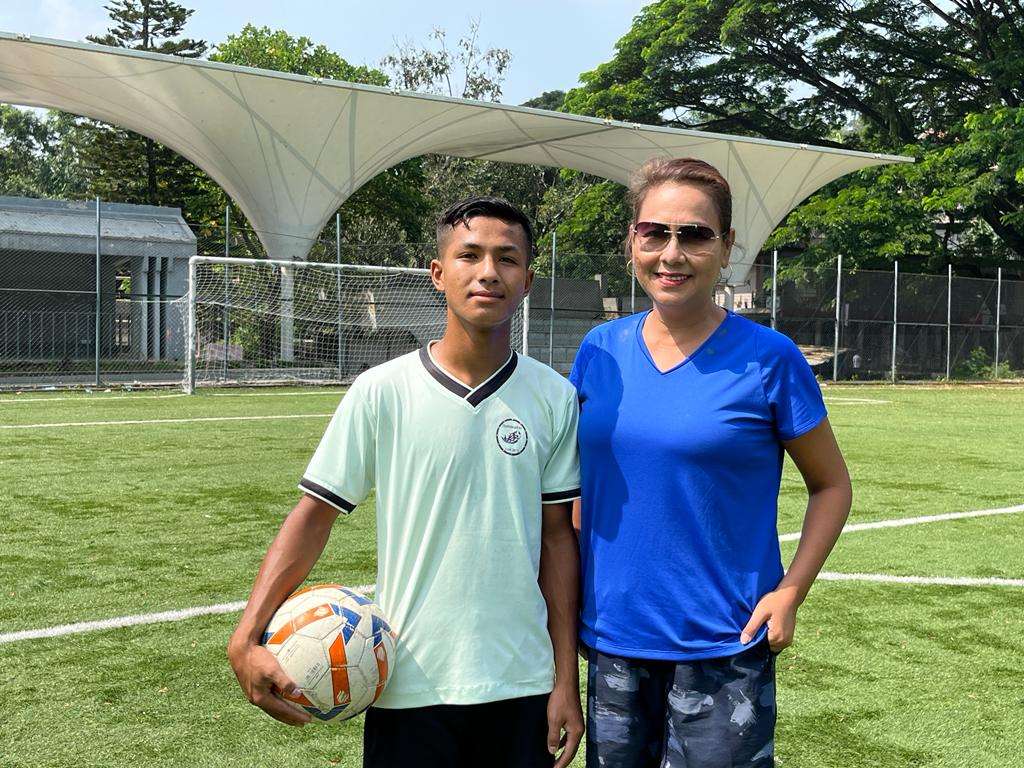 15-year-old Garo boy signs  three-year contract with Hyderabad FC