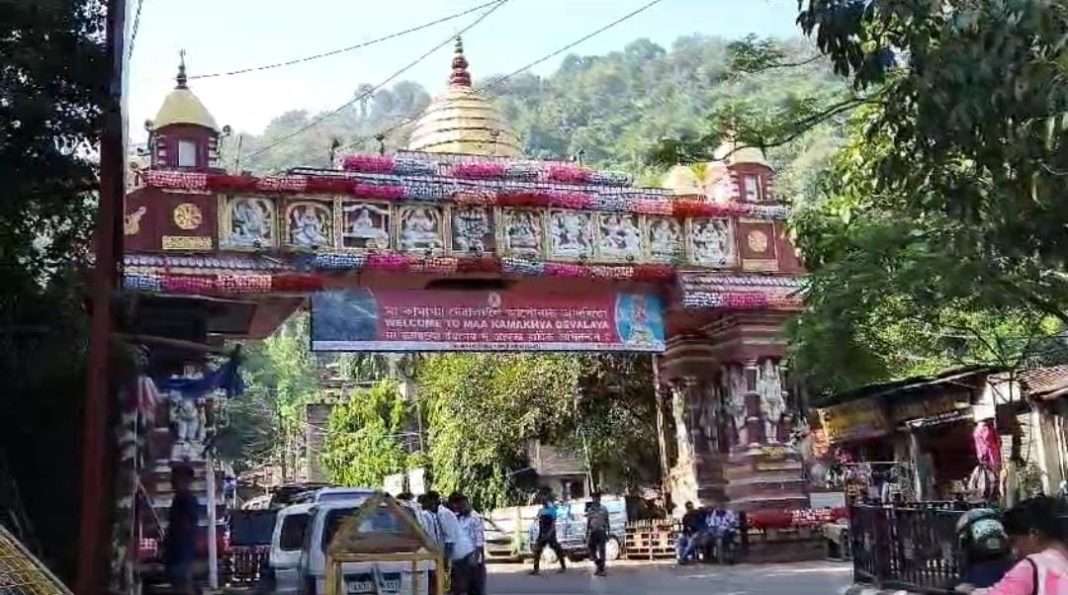 Assam: Kamakhya temple witnesses huge crowd on fourth day of Navaratri