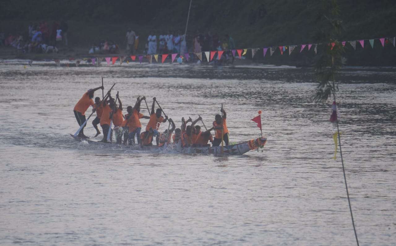 Assam: Kulsi area celebrates Golden Jubilee of traditional boat race at Kulsi Riverbank