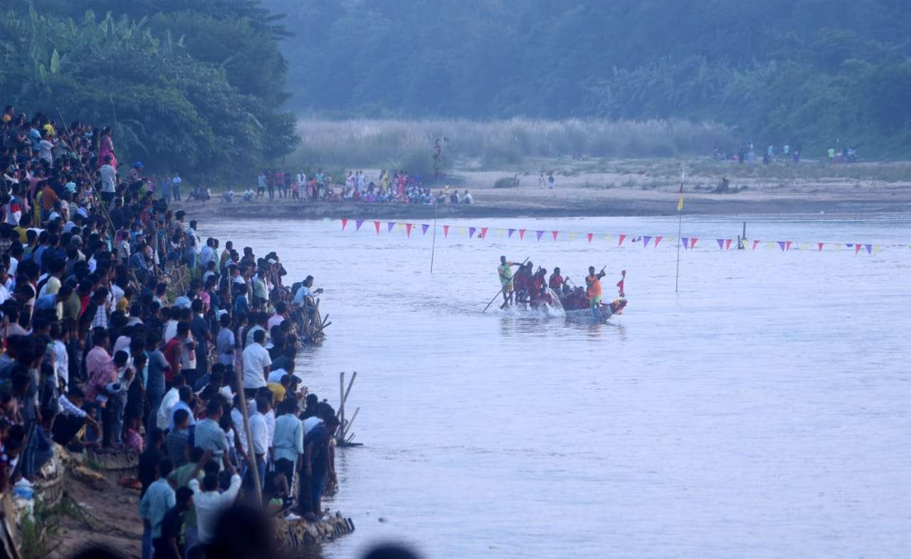 Assam: Kulsi area celebrates Golden Jubilee of traditional boat race at Kulsi Riverbank