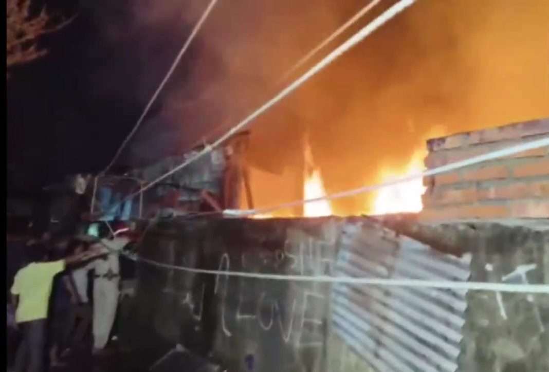 Massive fire breaks out in Assam's Dibrugarh, seven houses gutted