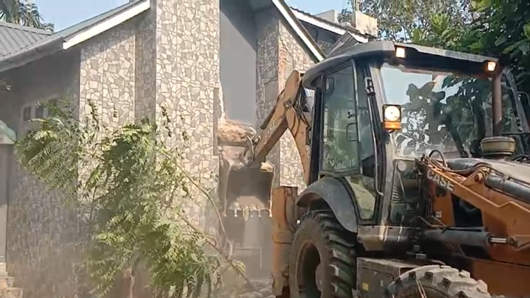 Assam: Eviction drive in Palasbari continues, several buildings demolished