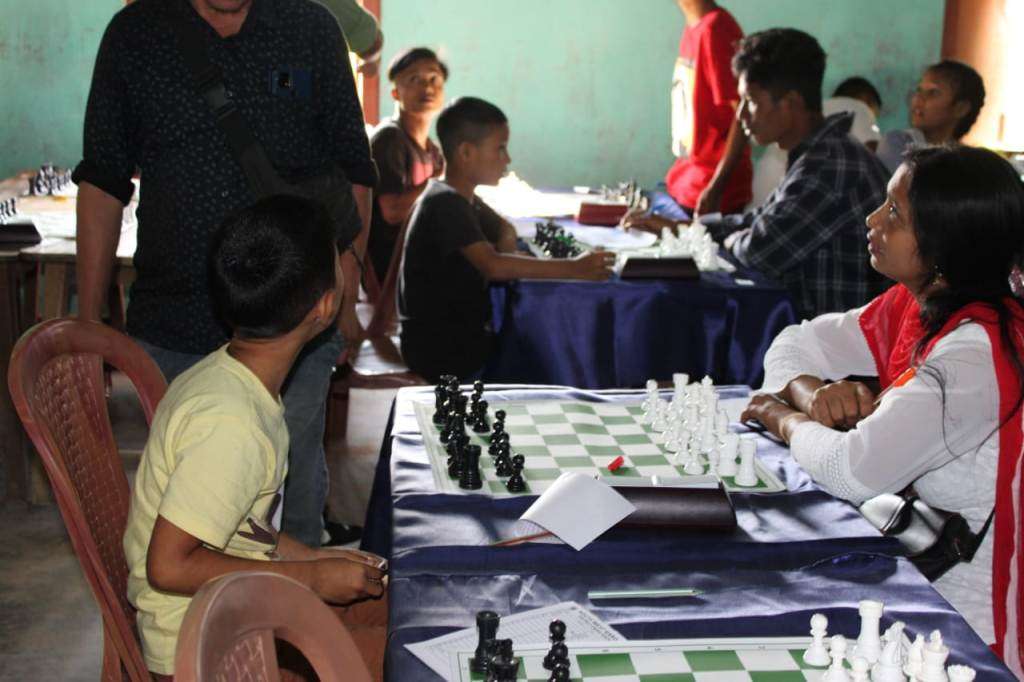 Ampati hosts 1st SWGH District Chess Championship, draws 60+ participants