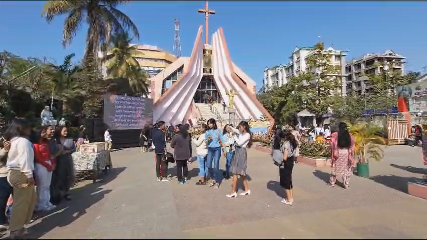 Assam: Christmas celebrated with pomp and gaiety in Guwahati