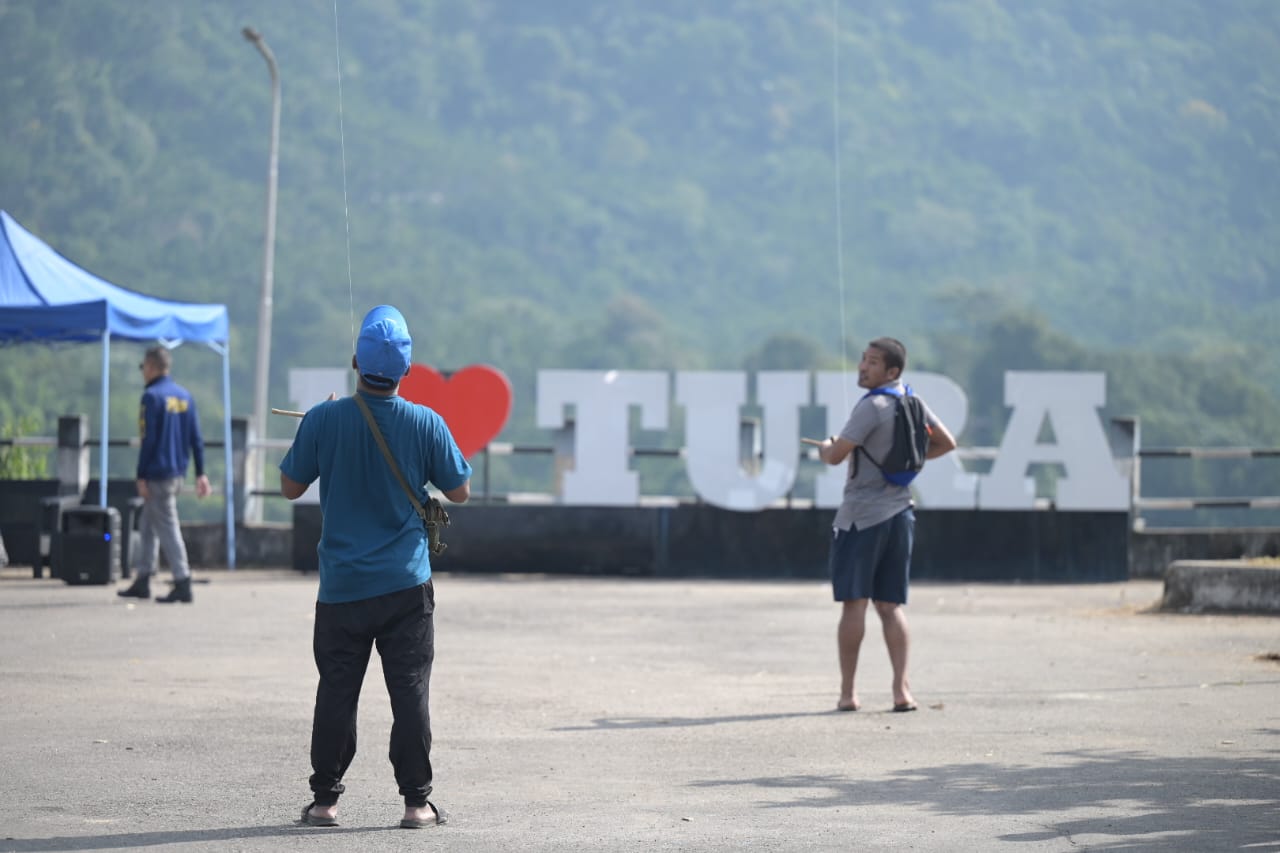 In Pics | Tura Kite Festival