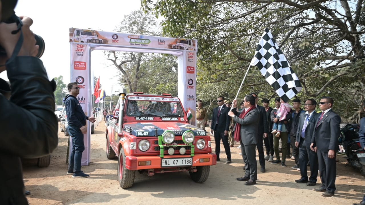 12 parade contingents march in Tura's Republic Day celebrations, Govt. departments present tableaus