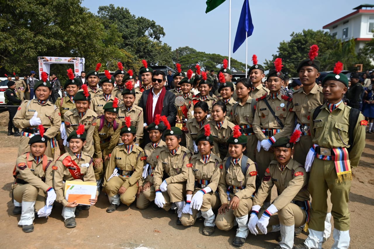 12 parade contingents march in Tura's Republic Day celebrations, Govt. departments present tableaus