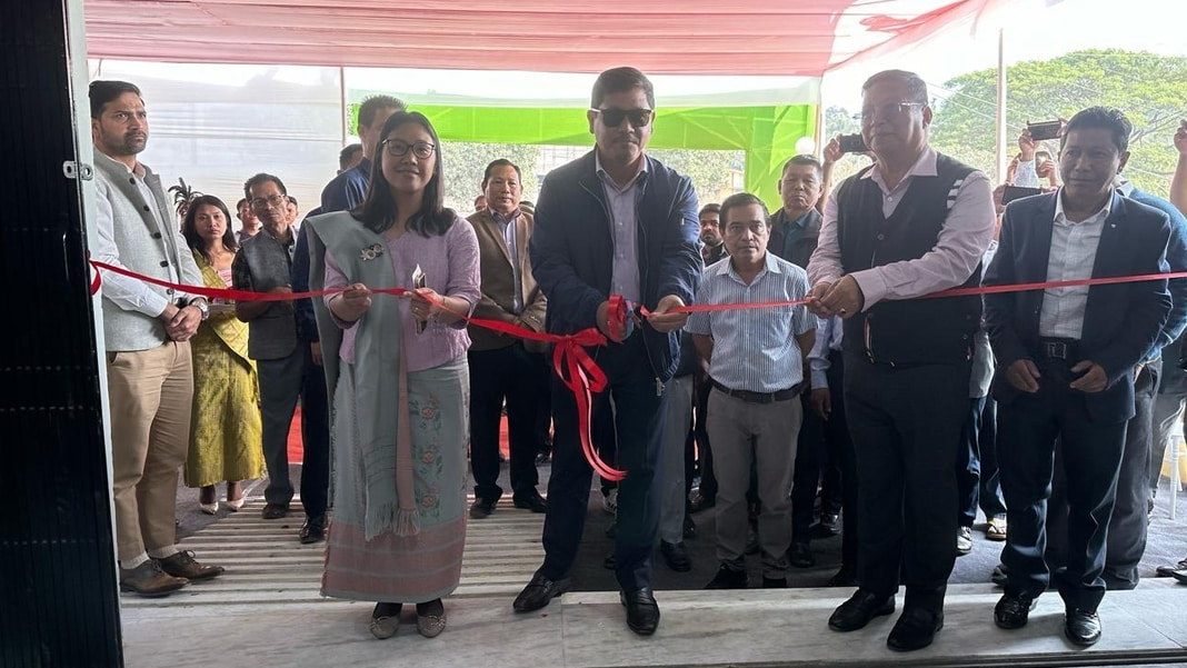 Conrad inaugurates shopping infra for rural migratory vendors at Najing bazar Tura