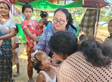 Myanmarese kids at relief camps in Manipur covered by Polio immunization programme