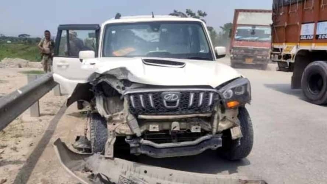 Assam: Assembly Speaker's Convoy Collides with Truck, One Injured