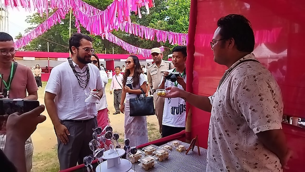 DC inaugurates first ever Strawberry Festival in Garo Hills, aims to boost agro-tourism and support local farmers 