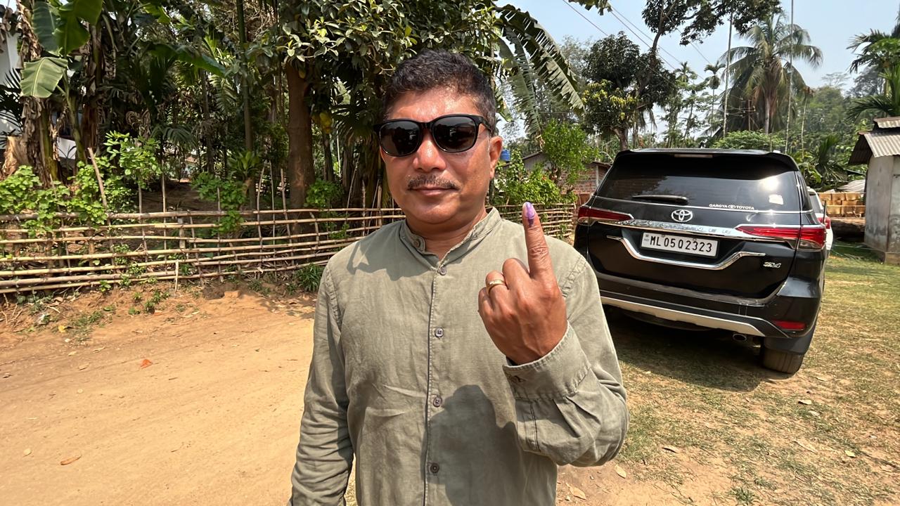TMC candidate Zenith Sangma casts his vote
