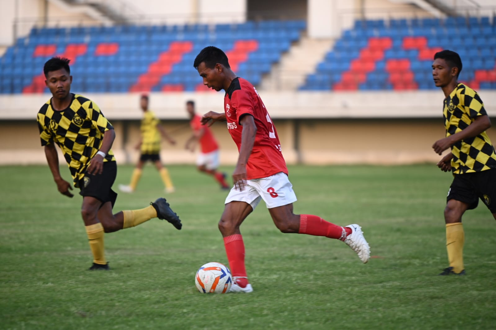 Tura Super Division | West Balalgre secures decisive 6-0 victory over Garuda Foundation