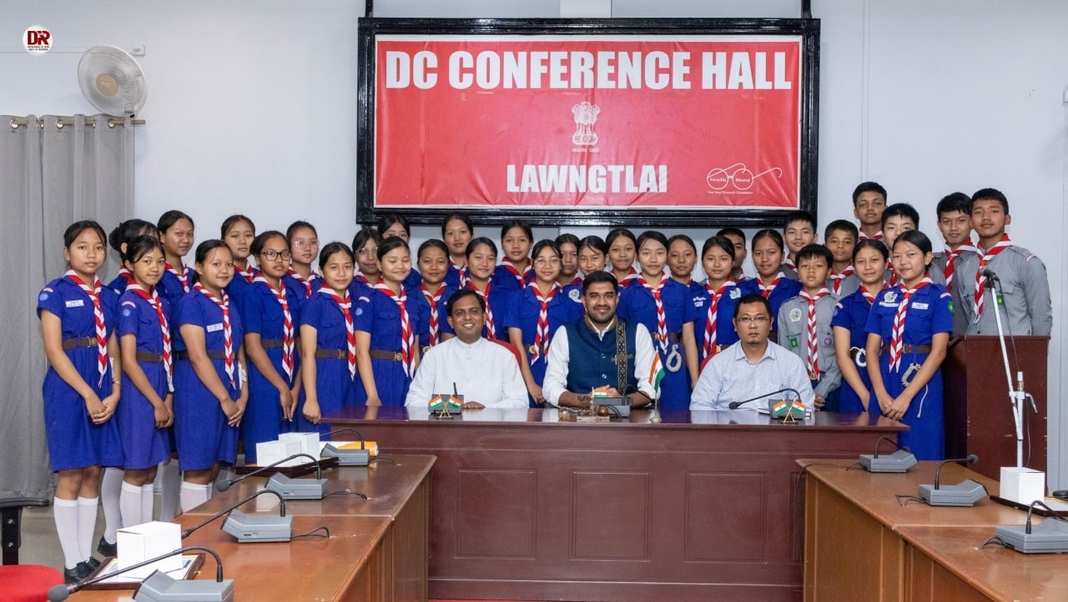 Student Volunteers Honored for Assisting Voters during Lok Sabha Elections
