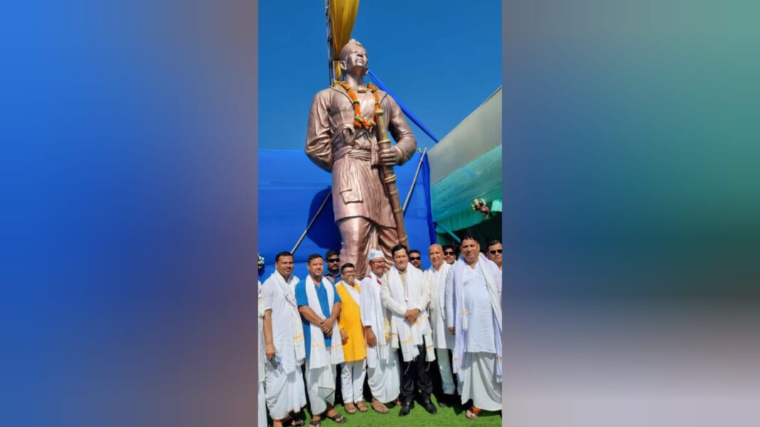 Life-size statue of the Great Matak King Sarbananda Singh inaugurated by Sarbananda Sonowal