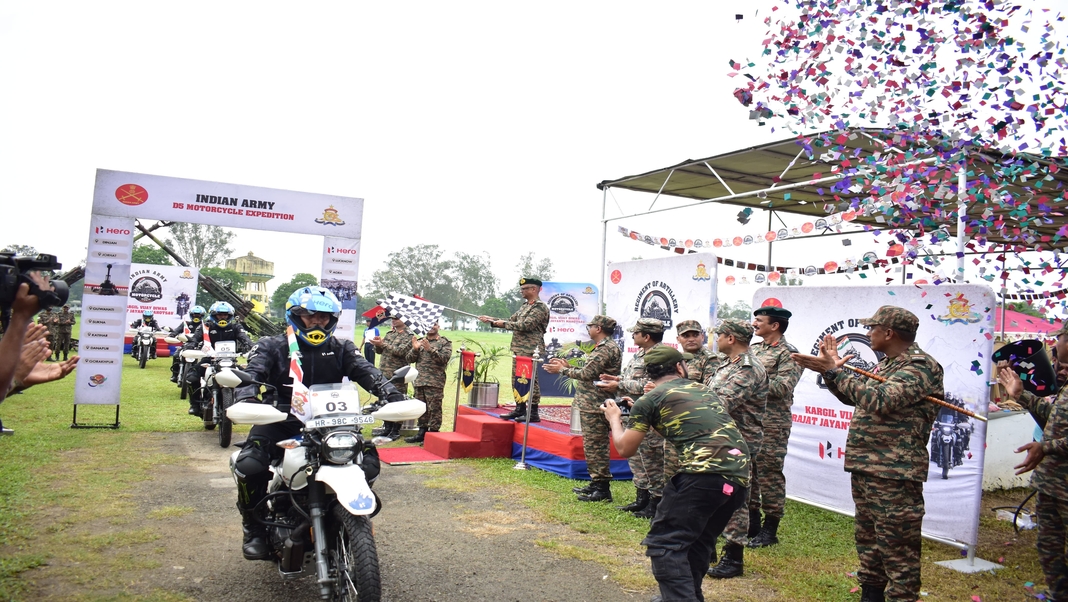 Assam: Army Motorcycle Expedition flagged off from Dinjan to commemorate 25 years of Kargil war victory