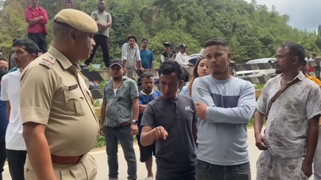 Police detain 10 HNYF members for blocking Assam vehicles, checking near Sohra; Prestone reacts