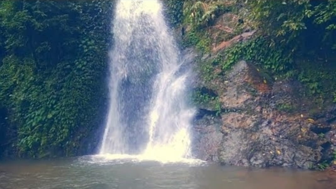 Gandrak Dare falls