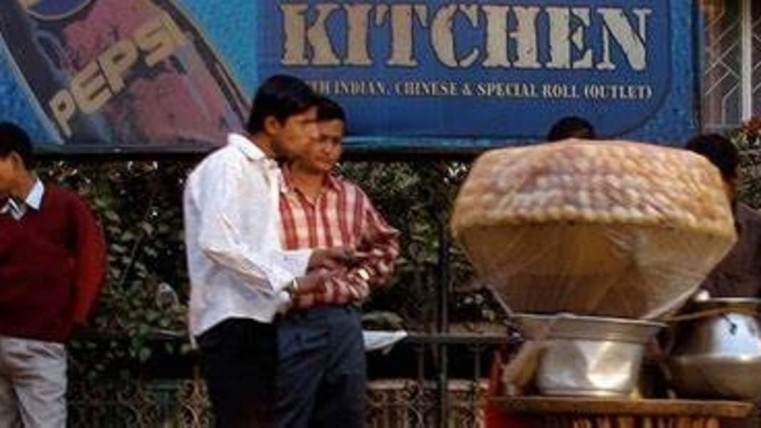 Food safety officials find cancer causing chemicals in ‘Pani Puri’