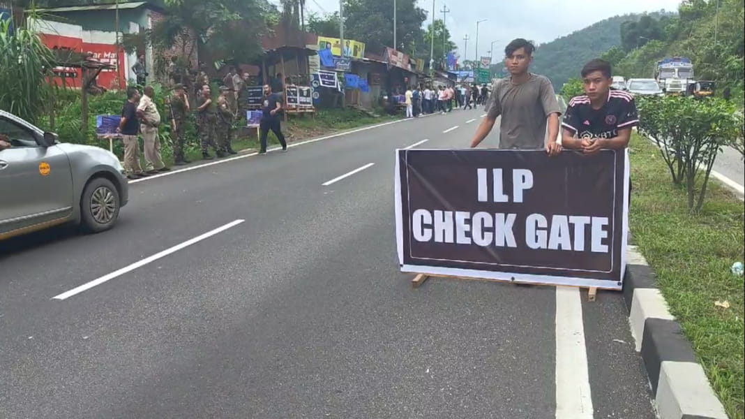 KSU erects ILP checkpoint in protest against State Govt adamant attitude in combating illegal influx