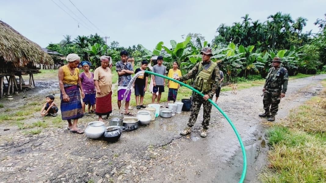 Assam Rifles provide drinking water in flood affected areas of Changlang District