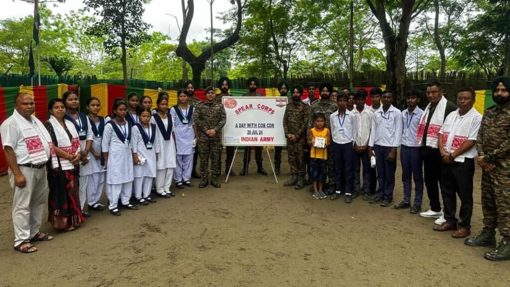 Students relive Kargil heroes' valor in Tinsukia district event