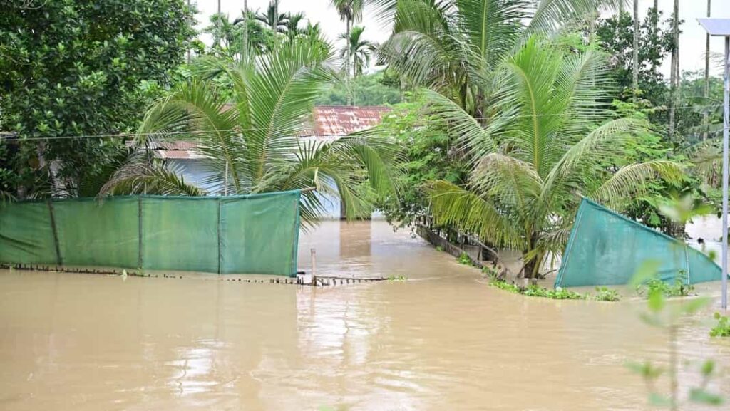 Over 16 lakh people affects in second wave of flood in Assam, low lying areas of Manipur under water