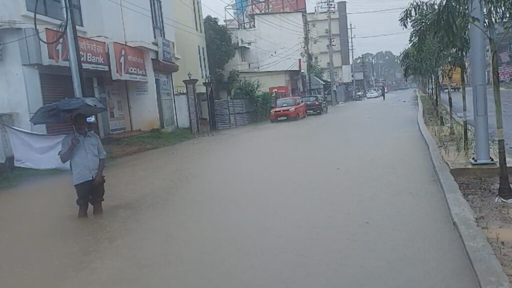 Tripura: Assam Rifles launch relief and rescue ops amidst incessant rains for over 72-hrs