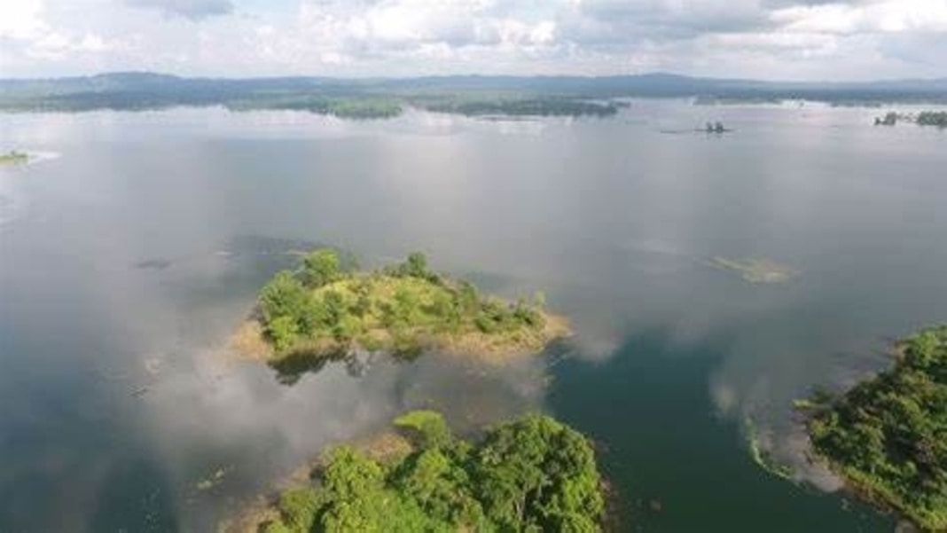 Dumbur Dam