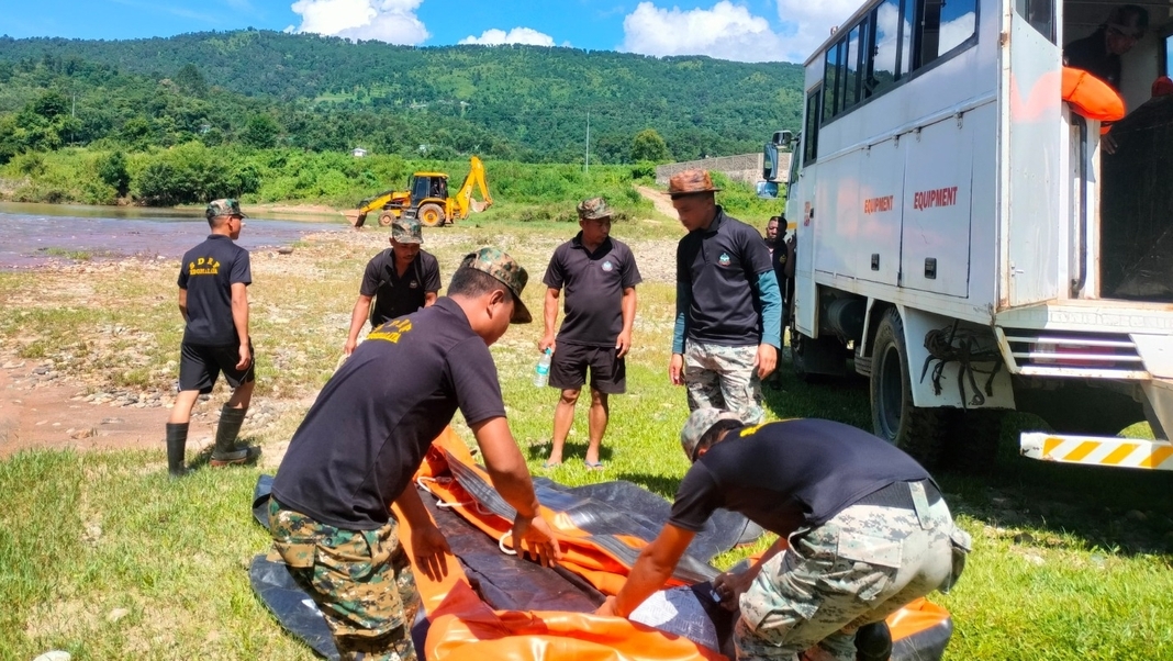 Meghalaya SDRF recovers body of minor from Umiam River