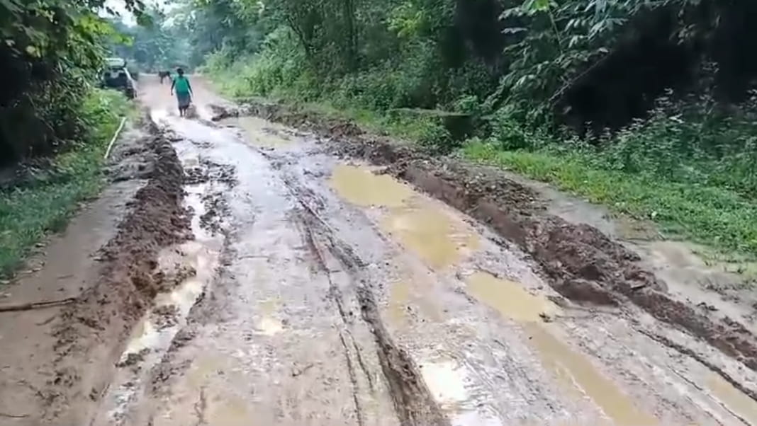 Chokpot residents raise hue and cry over deteriorating roads & failing network connectivity