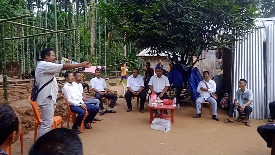 Tura Bar Association distributes essential items to flood-landslide affected victims of Bibhagre in Chokpot